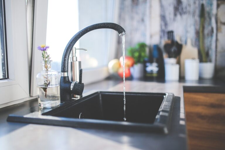 5 Simple Ways to Save Water In Home